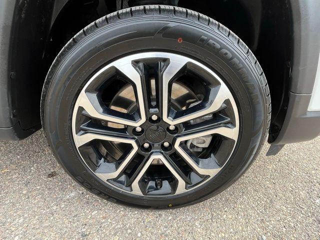 used 2024 Jeep Compass car, priced at $24,998