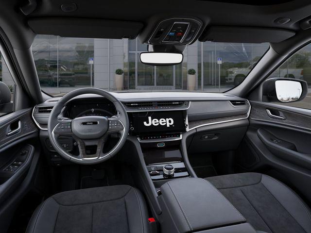 new 2026 Jeep Grand Cherokee car, priced at $46,525