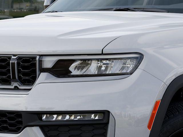 new 2026 Jeep Grand Cherokee car, priced at $49,895