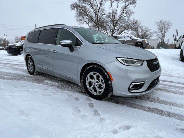 used 2023 Chrysler Pacifica car, priced at $27,798