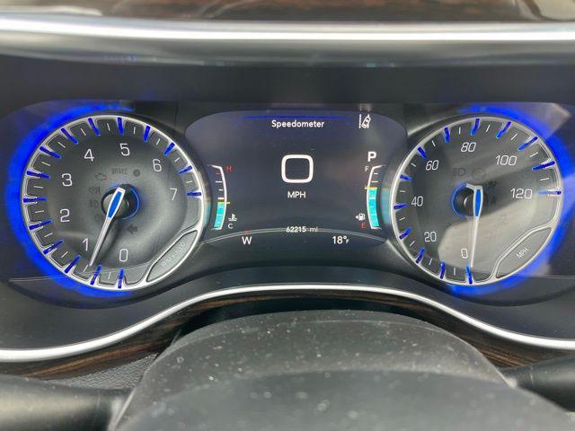 used 2023 Chrysler Pacifica car, priced at $27,798