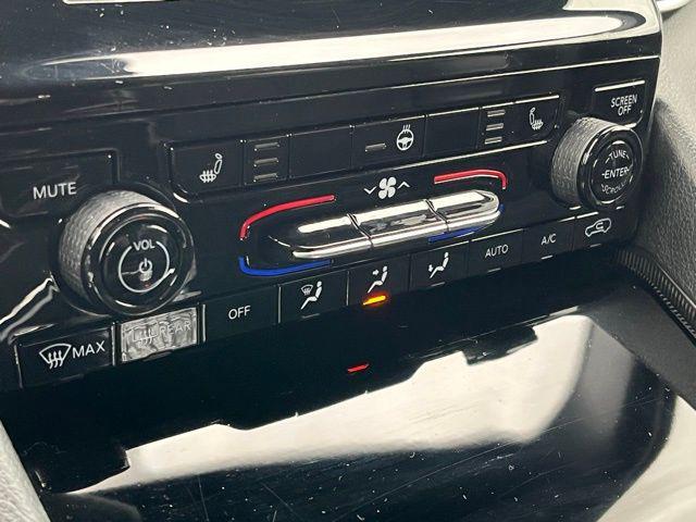 used 2024 Jeep Grand Cherokee L car, priced at $28,499