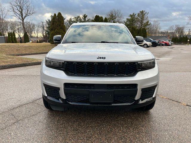 used 2024 Jeep Grand Cherokee L car, priced at $28,499