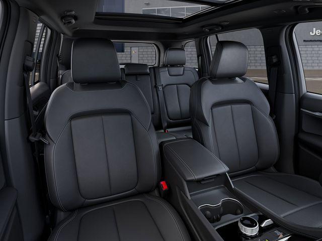 new 2026 Jeep Grand Cherokee car, priced at $52,730