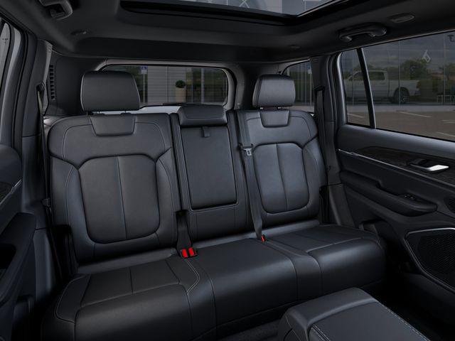 new 2026 Jeep Grand Cherokee car, priced at $48,580
