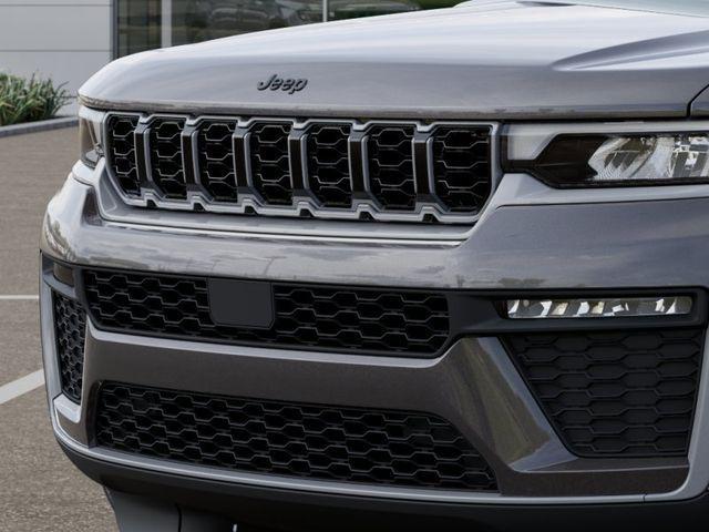 new 2026 Jeep Grand Cherokee car, priced at $48,580