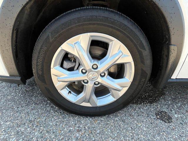 used 2025 Honda HR-V car, priced at $25,996