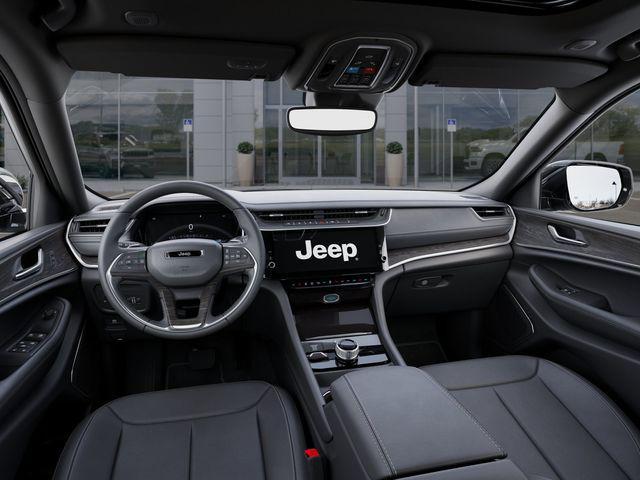 new 2026 Jeep Grand Cherokee car, priced at $47,985