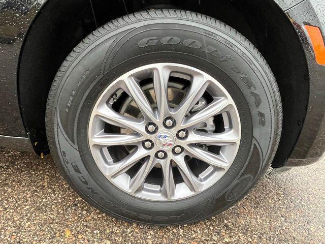 used 2024 Buick Enclave car, priced at $25,499