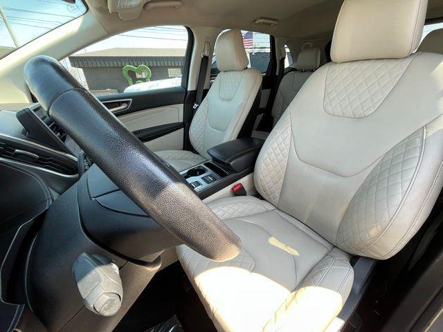 used 2024 Ford Edge car, priced at $26,999