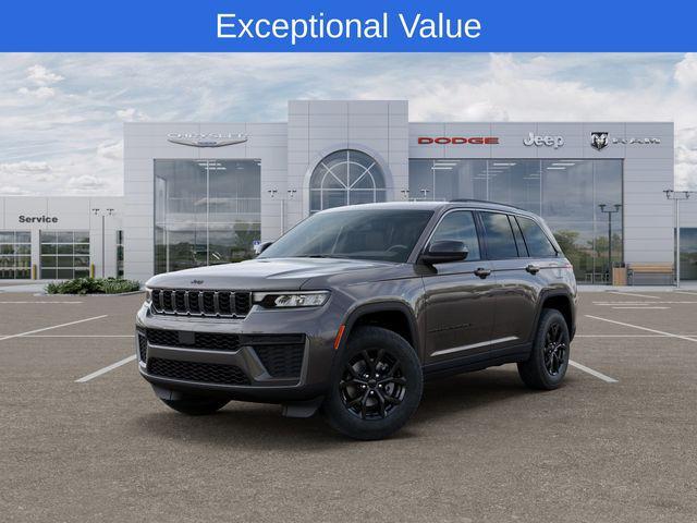 new 2026 Jeep Grand Cherokee car, priced at $44,670