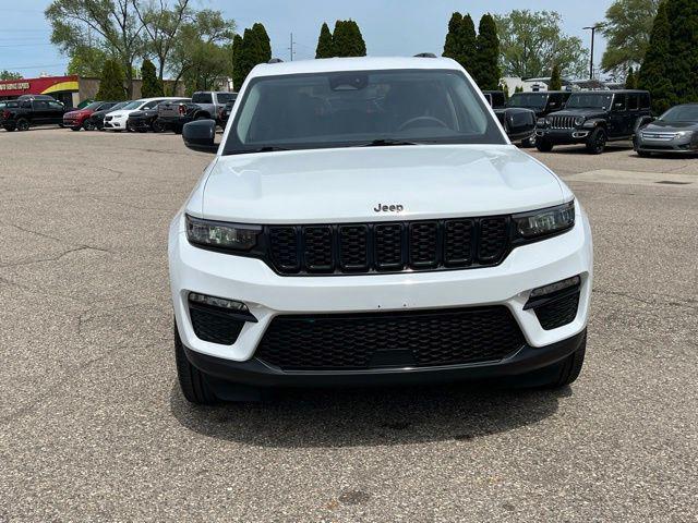 used 2023 Jeep Grand Cherokee car, priced at $32,389