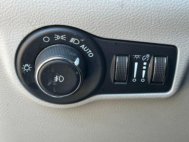 used 2023 Jeep Compass car, priced at $22,399