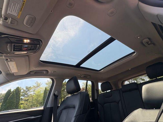 used 2023 Jeep Grand Cherokee car, priced at $31,490