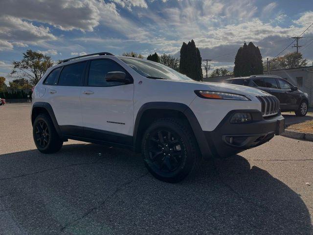 used 2018 Jeep Cherokee car, priced at $17,599