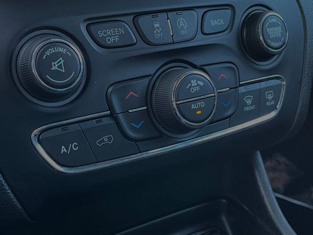 used 2018 Jeep Cherokee car, priced at $17,599