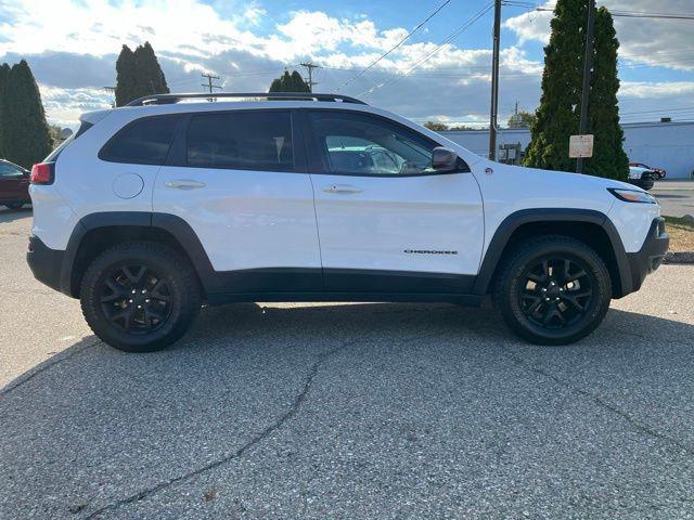 used 2018 Jeep Cherokee car, priced at $17,599