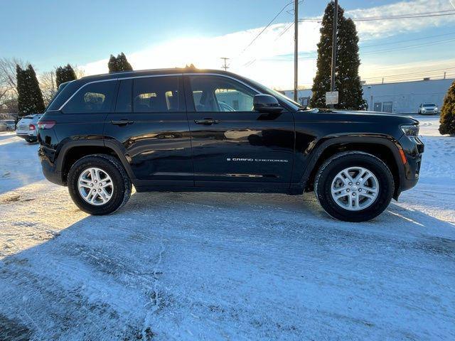 used 2023 Jeep Grand Cherokee car, priced at $26,798