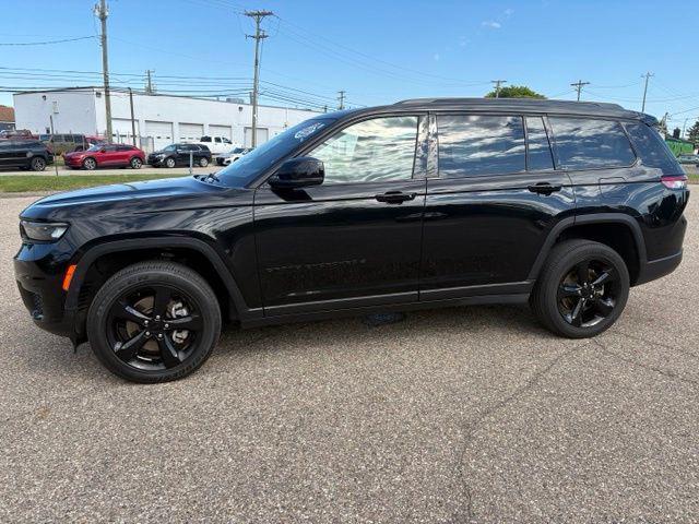 used 2023 Jeep Grand Cherokee L car, priced at $30,990