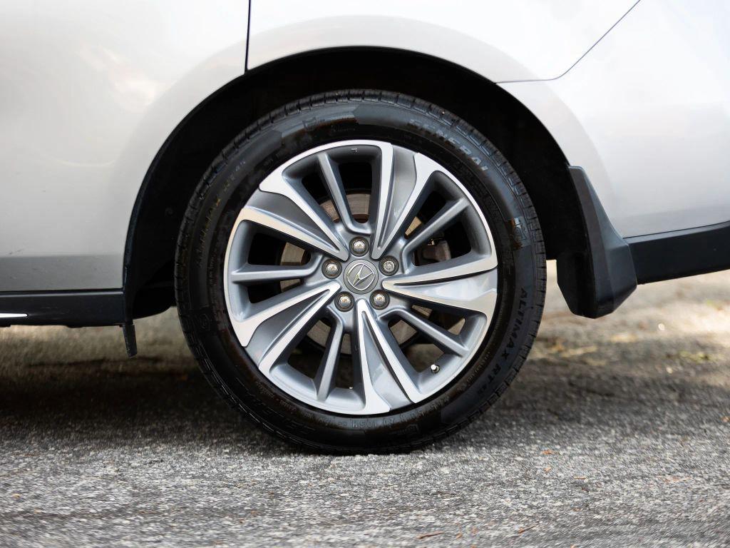 used 2018 Acura MDX car, priced at $16,694