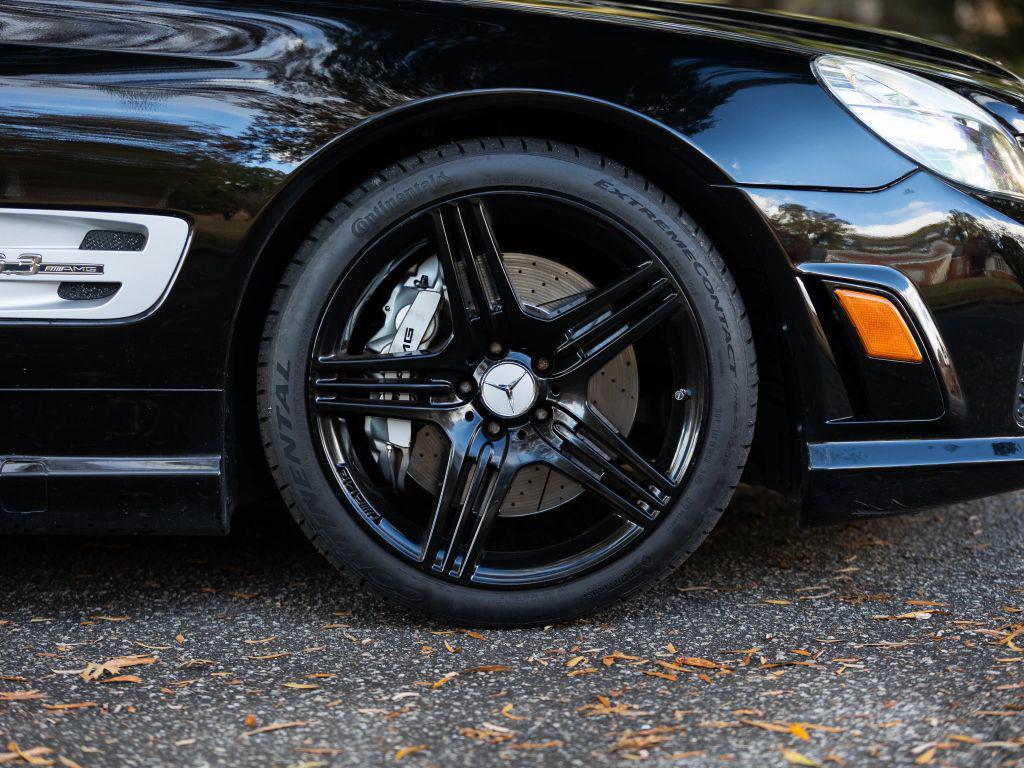 used 2009 Mercedes-Benz SL-Class car, priced at $24,495