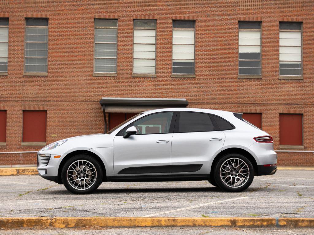 used 2018 Porsche Macan car, priced at $21,694