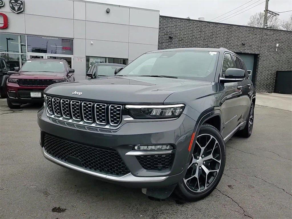used 2024 Jeep Grand Cherokee car, priced at $42,750