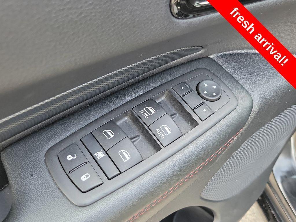 used 2025 Dodge Durango car, priced at $30,250