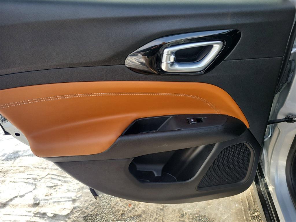 used 2024 Jeep Compass car, priced at $22,000