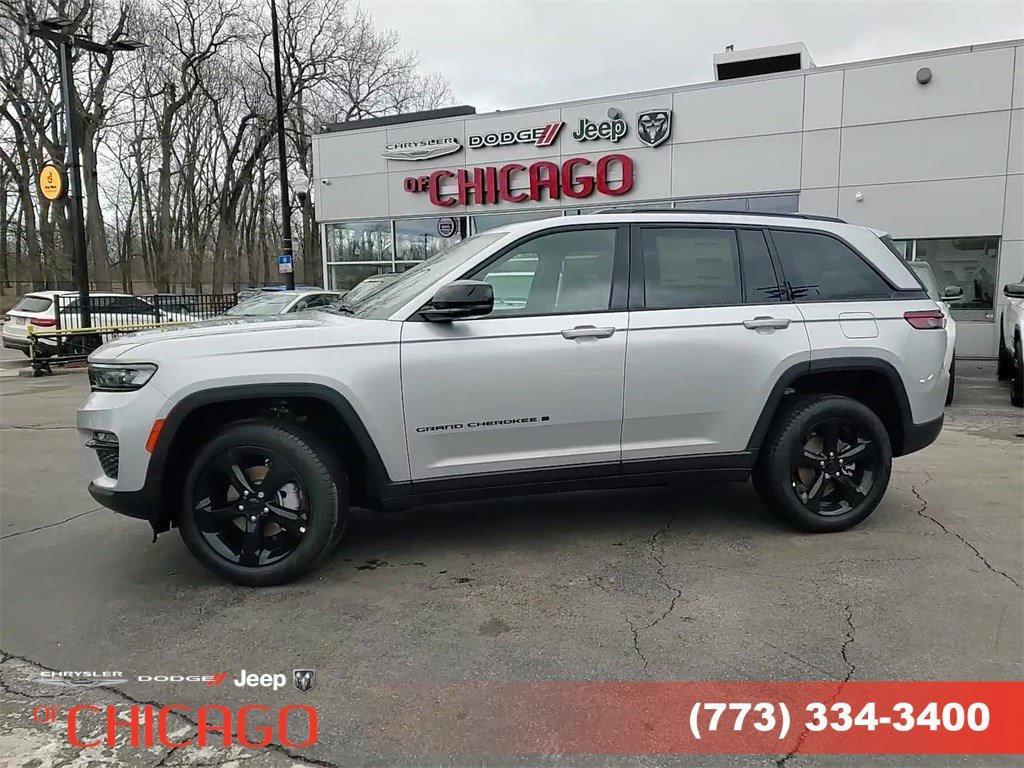 used 2025 Jeep Grand Cherokee car, priced at $41,000