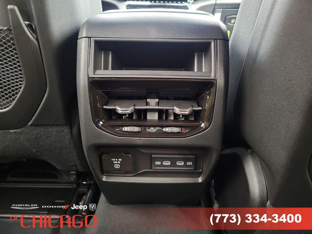 new 2026 Jeep Grand Cherokee car, priced at $41,950