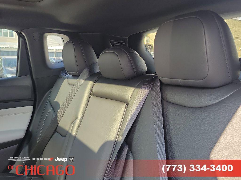 new 2026 Jeep Compass car, priced at $31,250