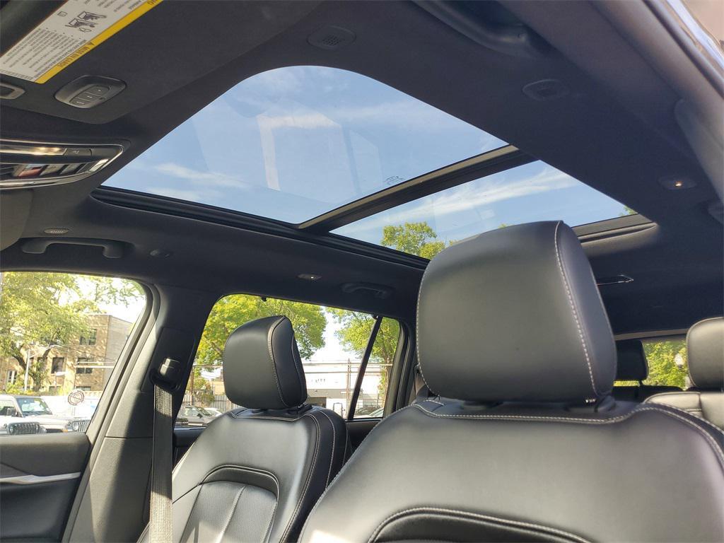 used 2024 Jeep Grand Cherokee L car, priced at $29,750