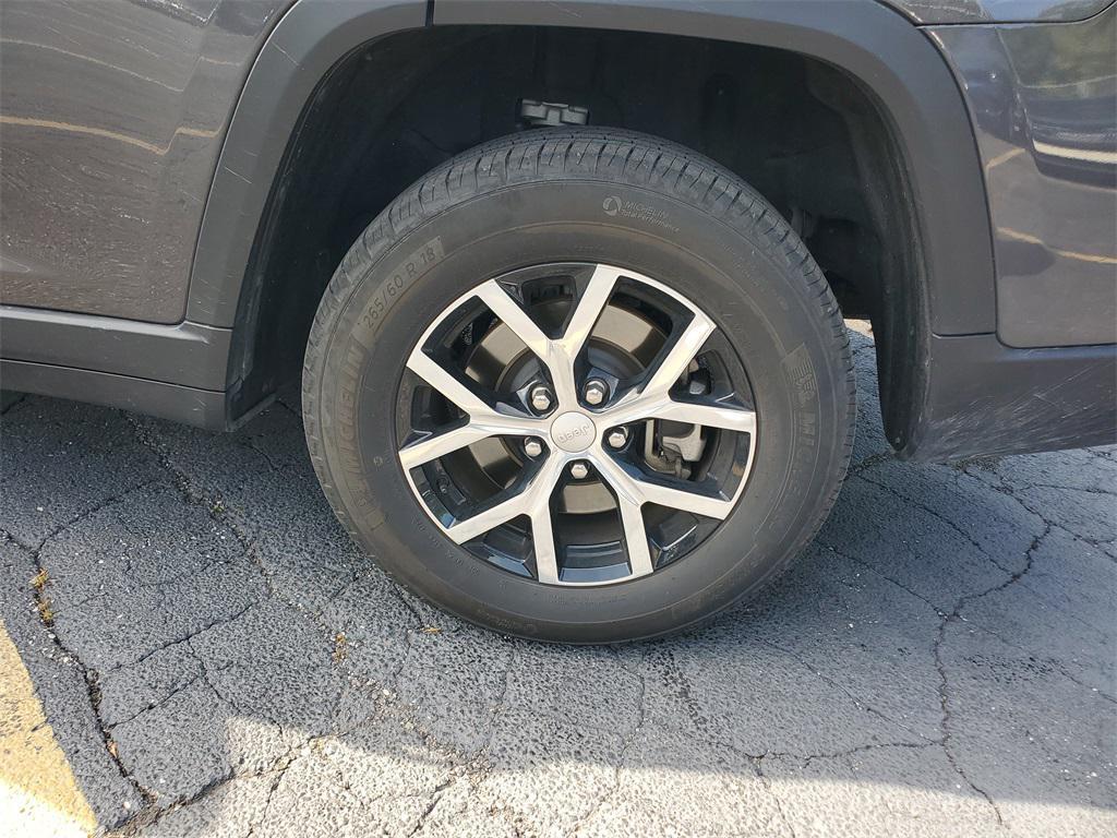 used 2024 Jeep Grand Cherokee L car, priced at $29,750