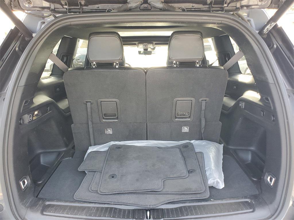 used 2024 Jeep Grand Cherokee L car, priced at $29,750