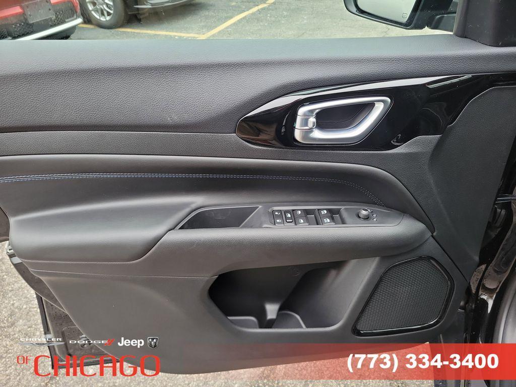 new 2026 Jeep Compass car, priced at $28,777