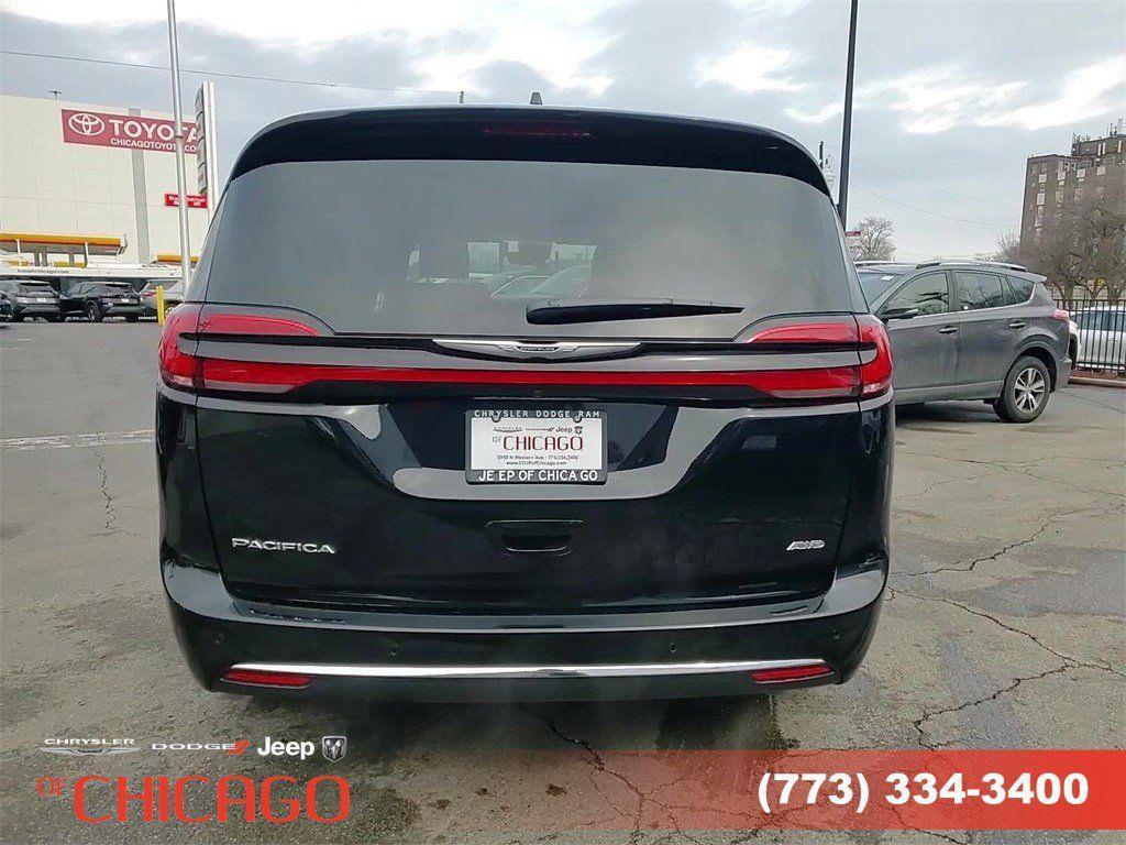 new 2025 Chrysler Pacifica car, priced at $38,250