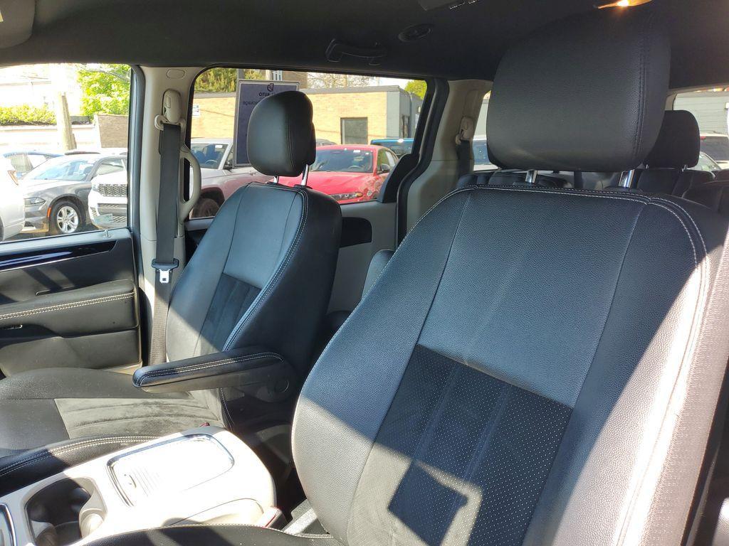 used 2018 Dodge Grand Caravan car, priced at $14,617