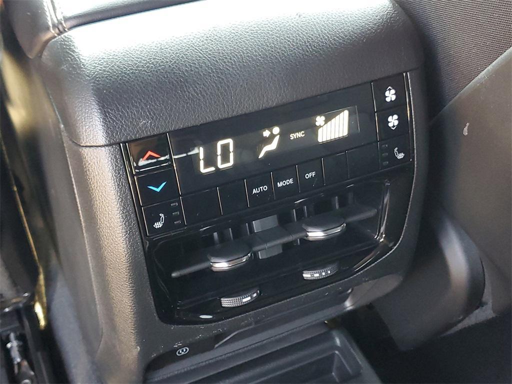 used 2024 Jeep Grand Cherokee L car, priced at $31,500