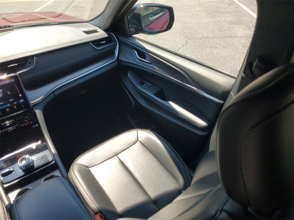 used 2024 Jeep Grand Cherokee L car, priced at $31,500