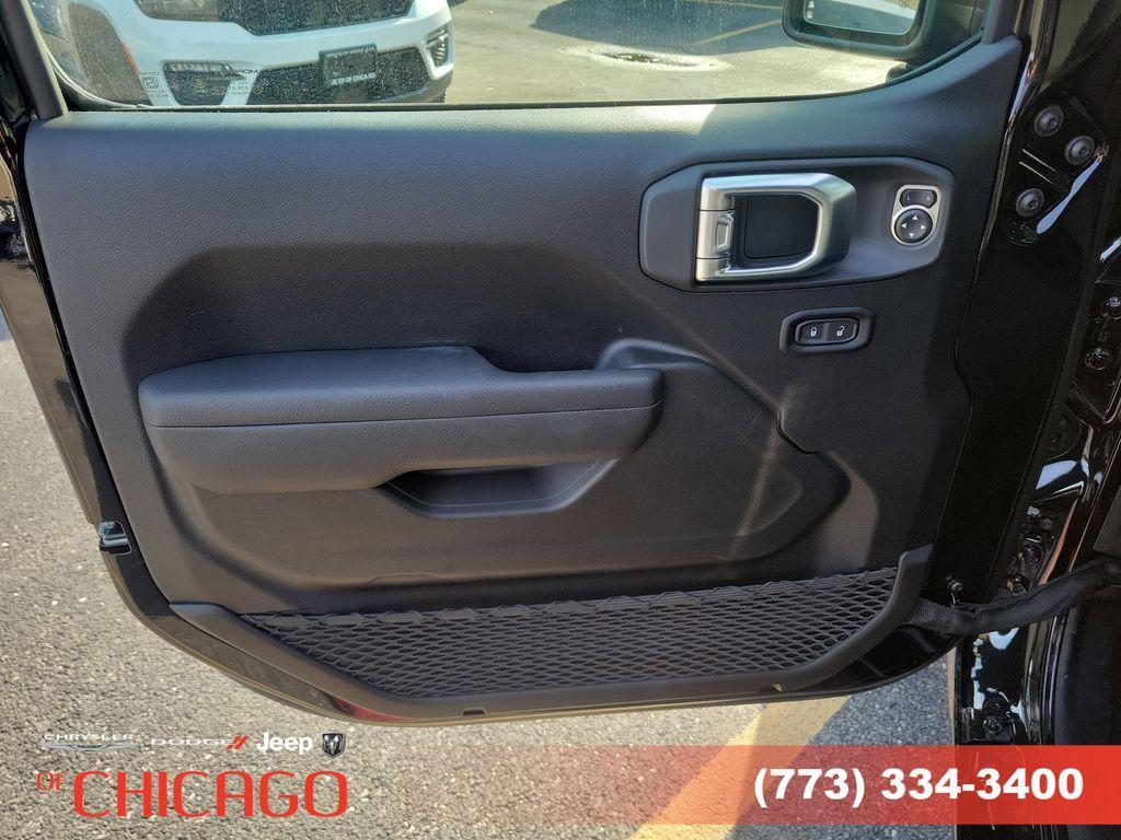 new 2026 Jeep Wrangler car, priced at $45,901