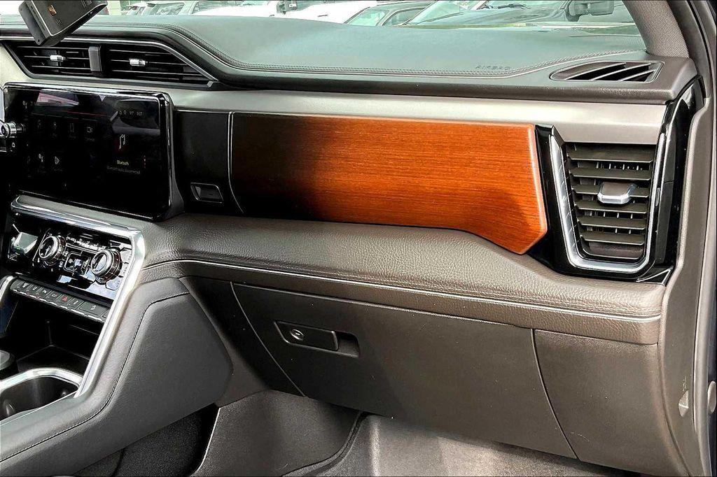 2024 Titanium Rush Metallic GMC Sierra 2500