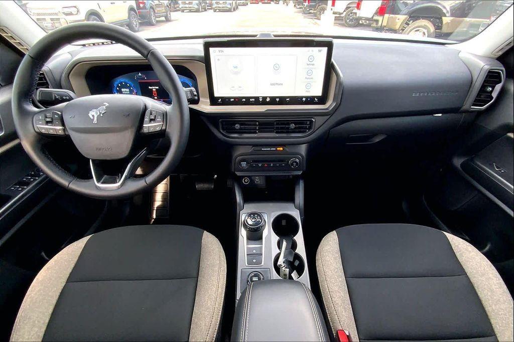 new 2025 Ford Bronco Sport car, priced at $30,913