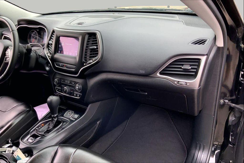 used 2020 Jeep Cherokee car, priced at $17,220