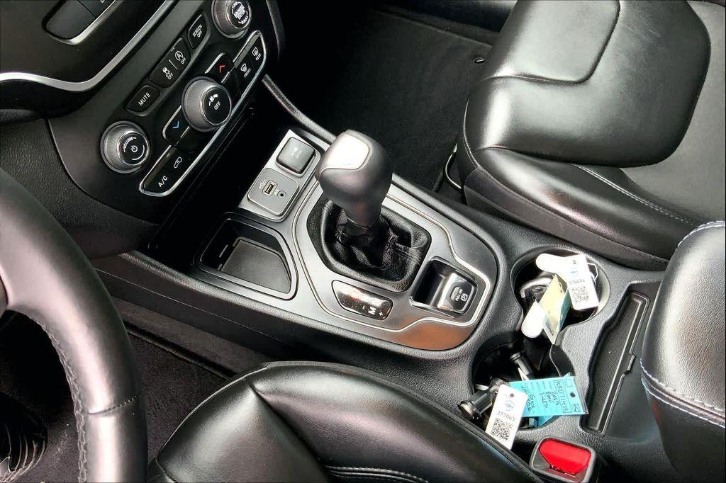 used 2020 Jeep Cherokee car, priced at $17,220