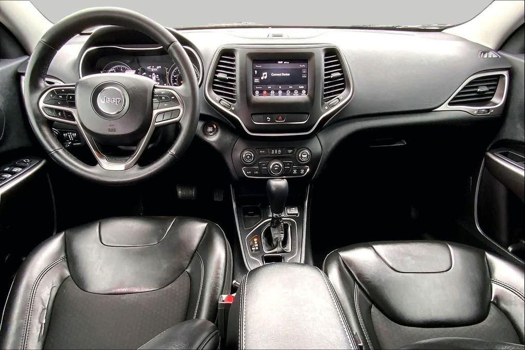 used 2020 Jeep Cherokee car, priced at $16,216