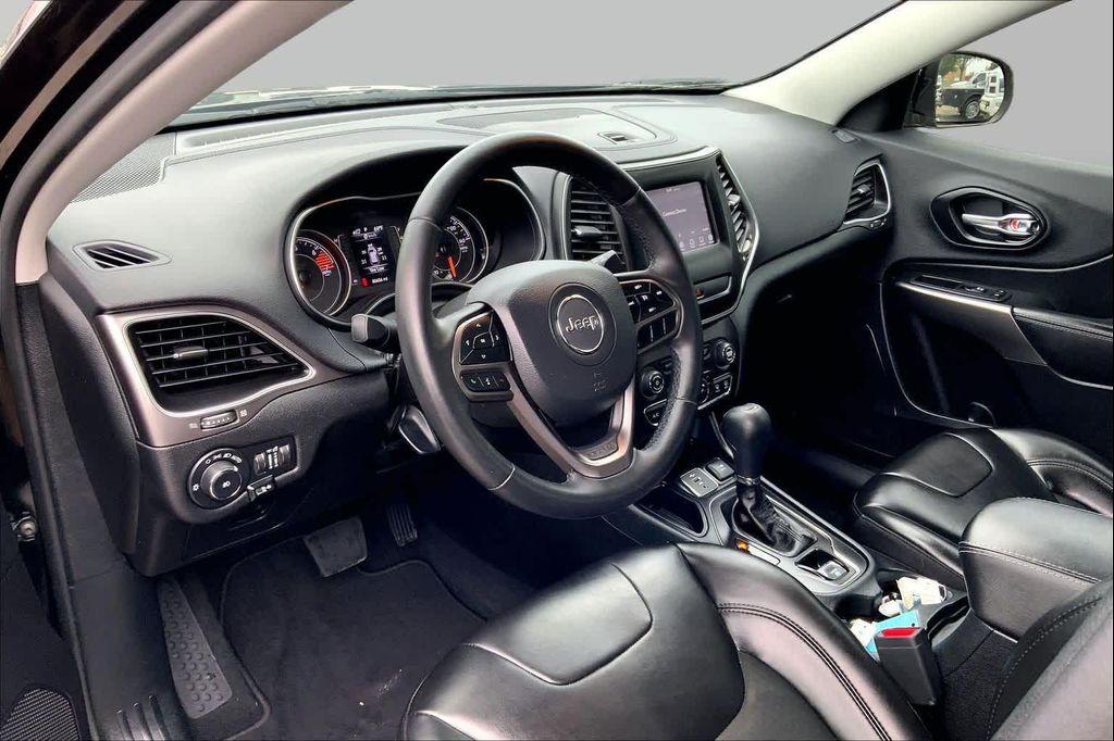 used 2020 Jeep Cherokee car, priced at $17,220