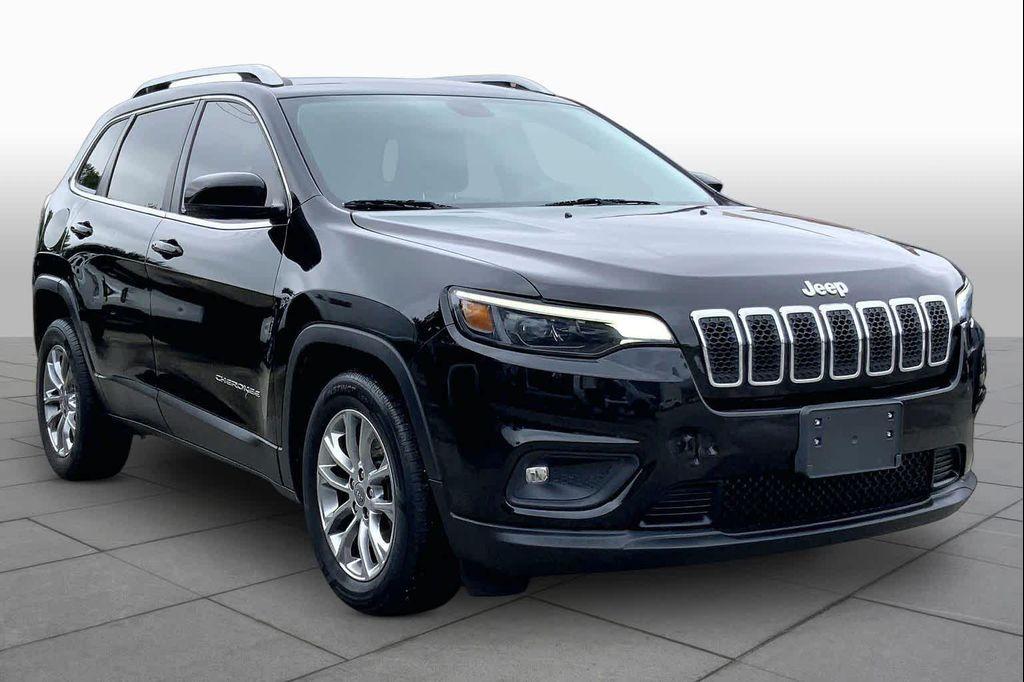 used 2020 Jeep Cherokee car, priced at $17,220
