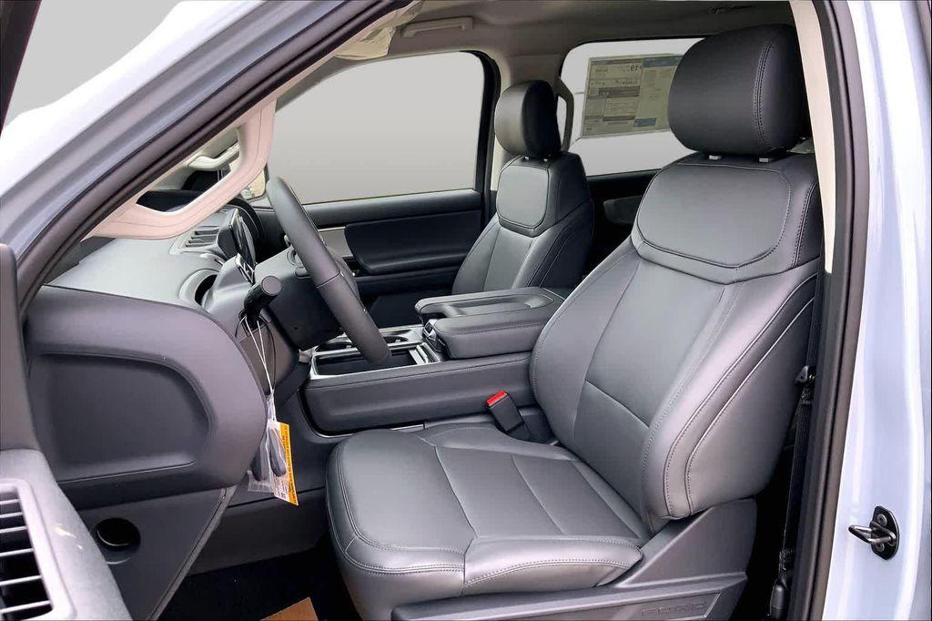 new 2026 Ford Expedition car, priced at $64,174