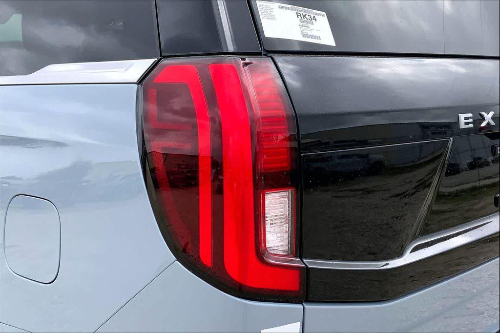 new 2026 Ford Expedition car, priced at $64,174